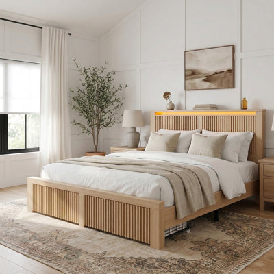 Lit plateforme à panneau cannelé avec tête de lit à DEL, 2 tiroirs de rangement et chargement USB, aucun sommier nécessaire