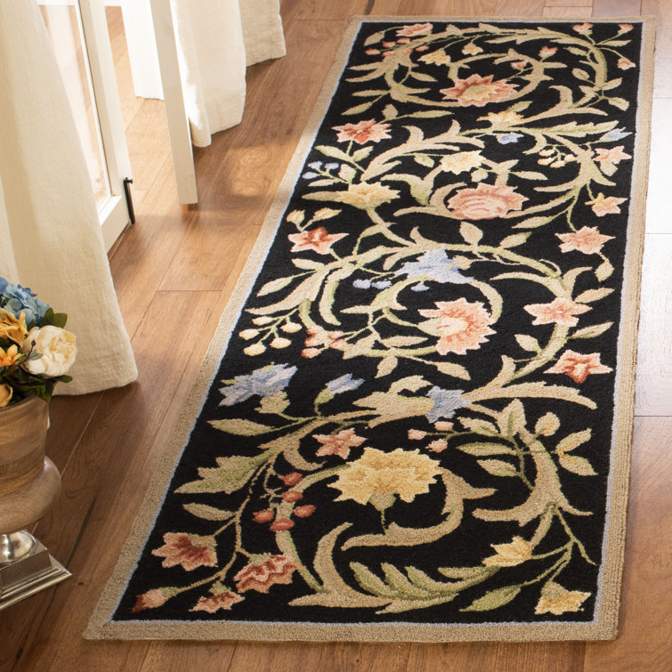 Hollander Floral Handmade Hooked Wool Black/Beige Area Rug