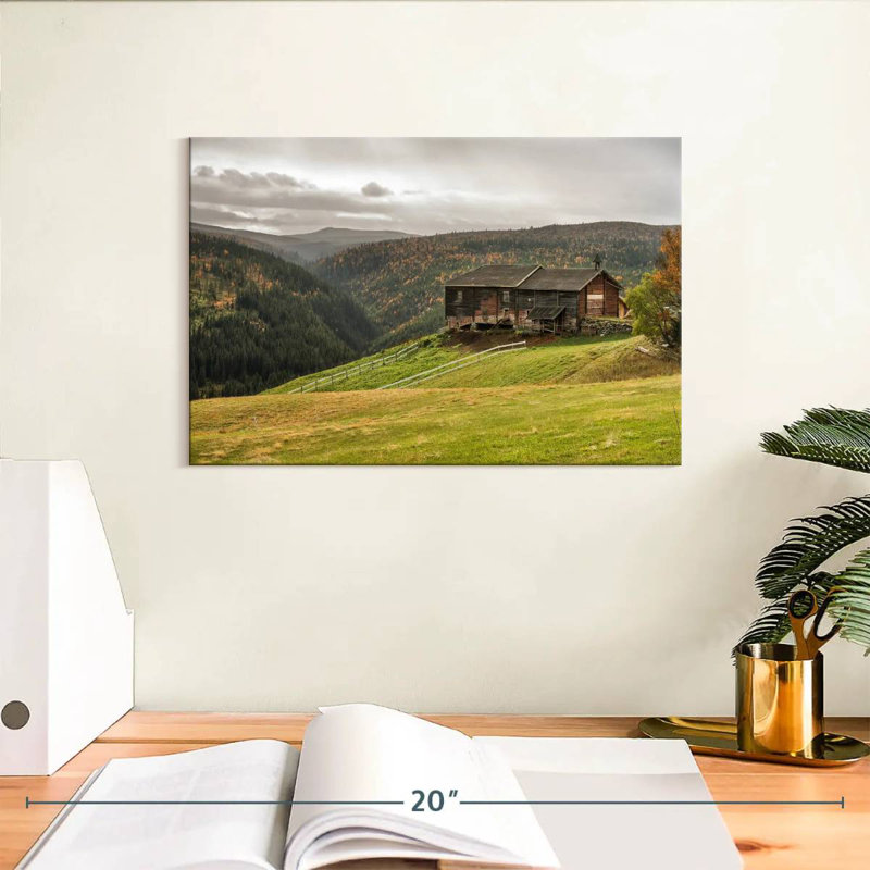 Lilie Norwegian Farmhouse, 8" H x 12" W