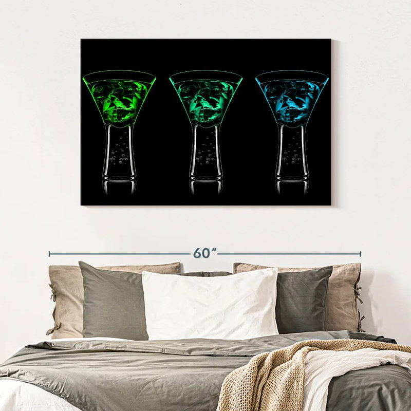 Yarlin Blue Green Cocktails, 32" H x 48" W