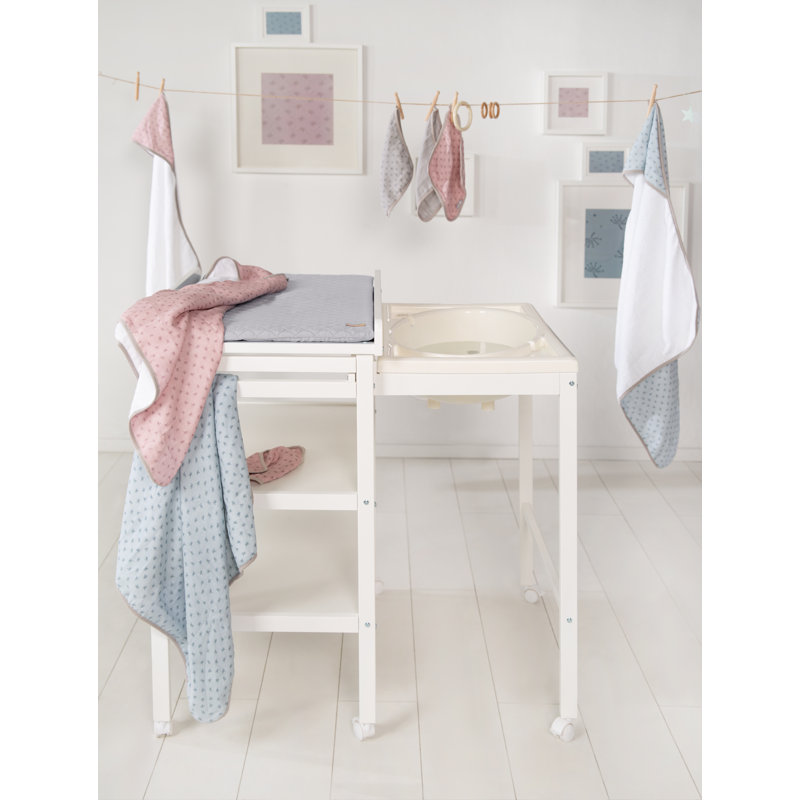 Mick Changing Table