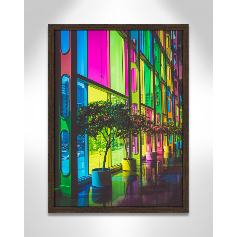 «Colorful Facade on Paper» par Felix Dubois, impression, Cadre en noyer mince sans cadre, H 23 po x l 17 po x P 0,75 po
