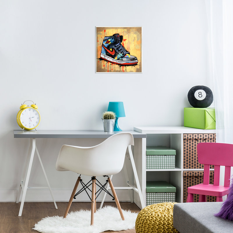 Plaque murale "Sporty Sneaker Drips", design par Creative Studio