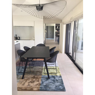 Sahara Geometric Viscose Hand Woven Area Rug