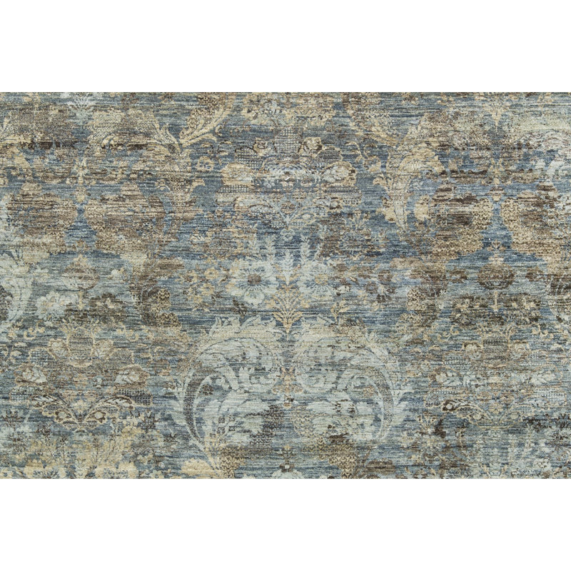 Pristine Damask Area Rug