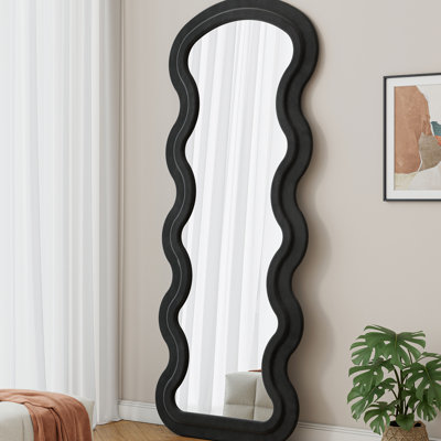 Miroir de plancher en flanelle pleine longueur avec support pour chambre à coucher suspendue ou contre le mur noir