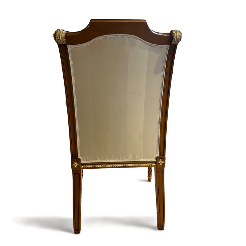 Paire de fauteuils avec cadre en hêtre italien antique et or blanc