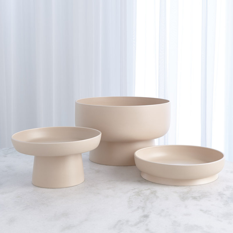 Encircle Tazza, Chalk, 6" H x 12" W x 12" D