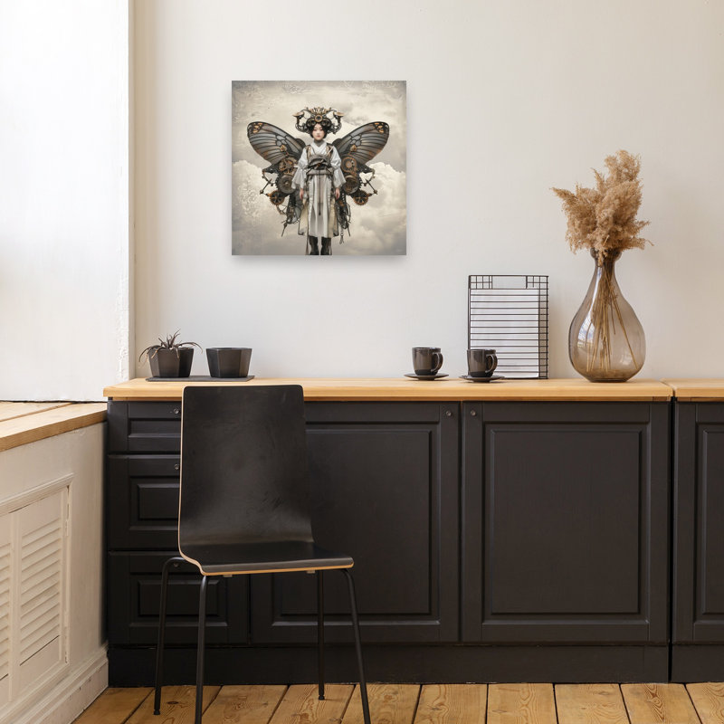 Steampunk Butterfly Woman, H 18 po x l 18 po