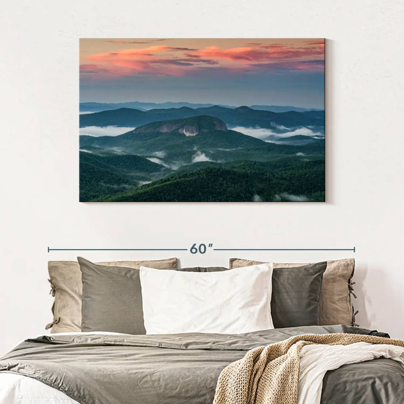Kerrick Misty Blue Ridge Mountains, H 32 po x l 48 po