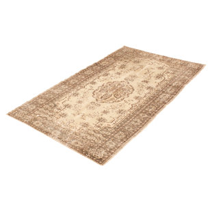Tapis kaki clair rétro Meli 5 pi 5 po x 9 pi 0 po