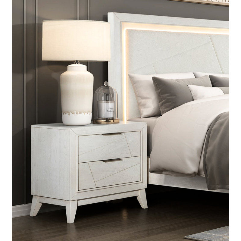 Table de chevet blanche antique pour la chambre à coucher - Style géométrique audacieux au fini contemporain