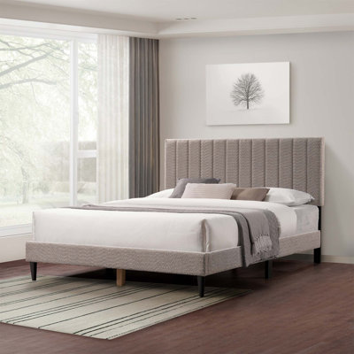Normsman Dove Tufted Upholstered Platform Bed  - Queen