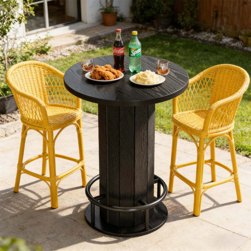 Table basse ronde de style campagnard avec base de clôture, peu encombrante et multifonctionnelle pour les maisons modernes