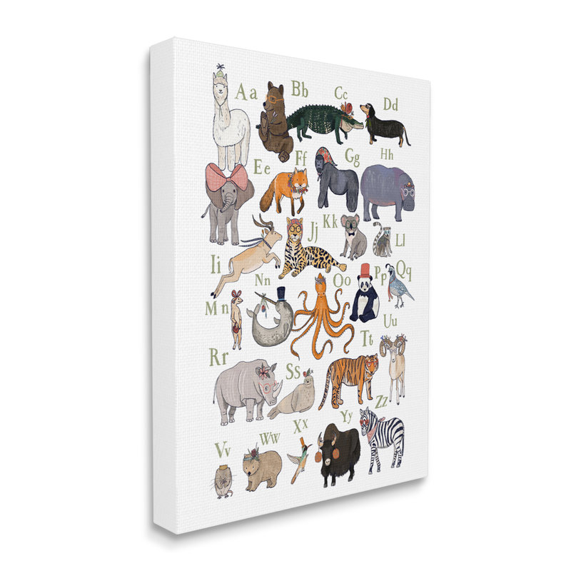 Tableau éducatif alphabet animaux sauvages excentriques par Hanna Melin - impression, H 30 po x l 24 po x P 1,5 po