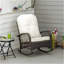 Chaise berçante d'extérieur en osier avec siège large Outsunny