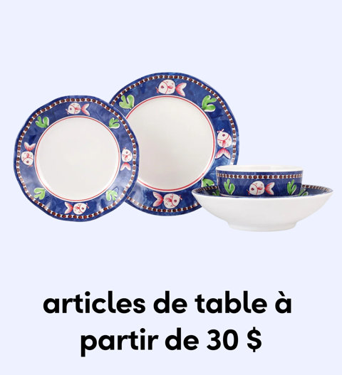 Un ensemble de vaisselle d extérieur en céramique bleue et blanche avec un motif de poisson rouge et de feuille verte à partir de 30 $.