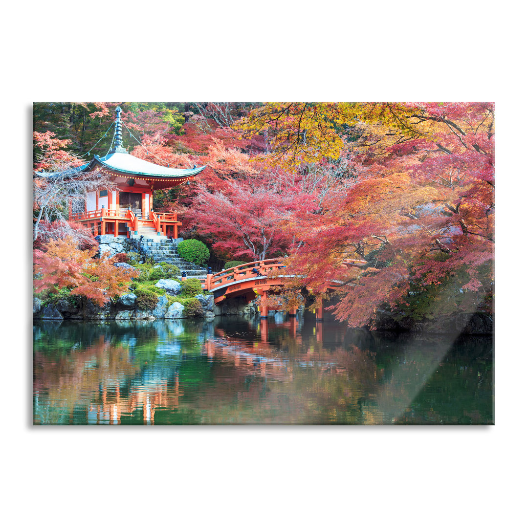 Ungerahmtes Foto auf Glas "Schönes Kloster in Japan"