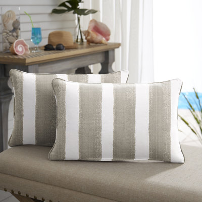 Coussin extérieur à rayures