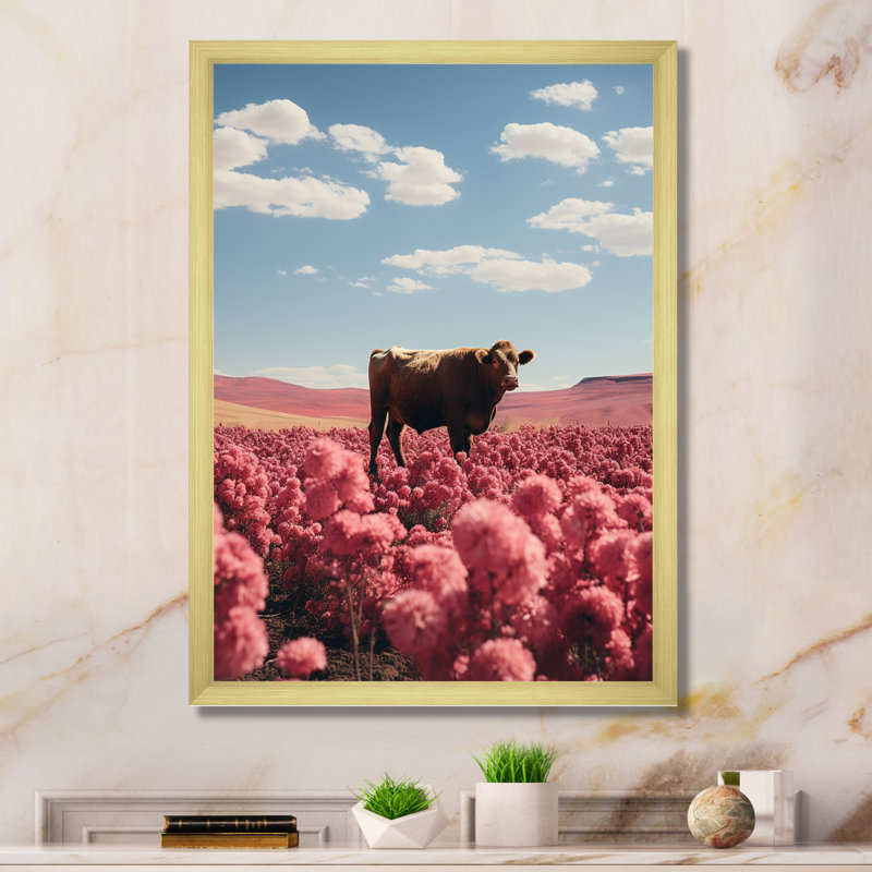 Cow Tranquil Fields - Animals Canvas Print, H 44 po x l 34 po x P 1,5 po, Encadrement doré