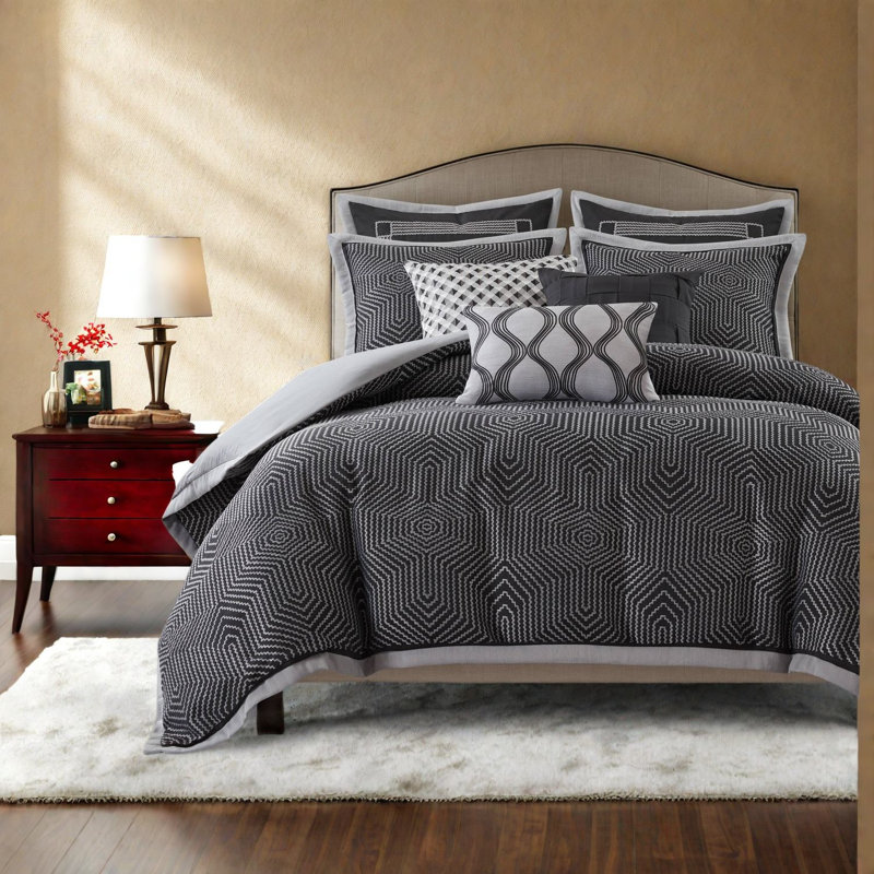 Premium King Bedding Sets Polyester Jacquard Modern Layered Home Comfort