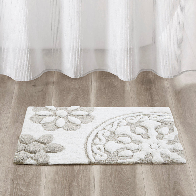 Medallion Cotton Tufted Bath Rug, Taupe