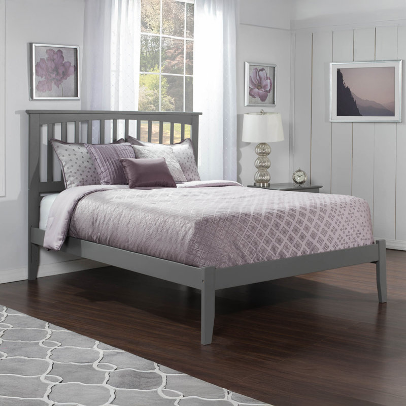 Lit plateforme en bois massif Huntsville, Grand lit, Gris