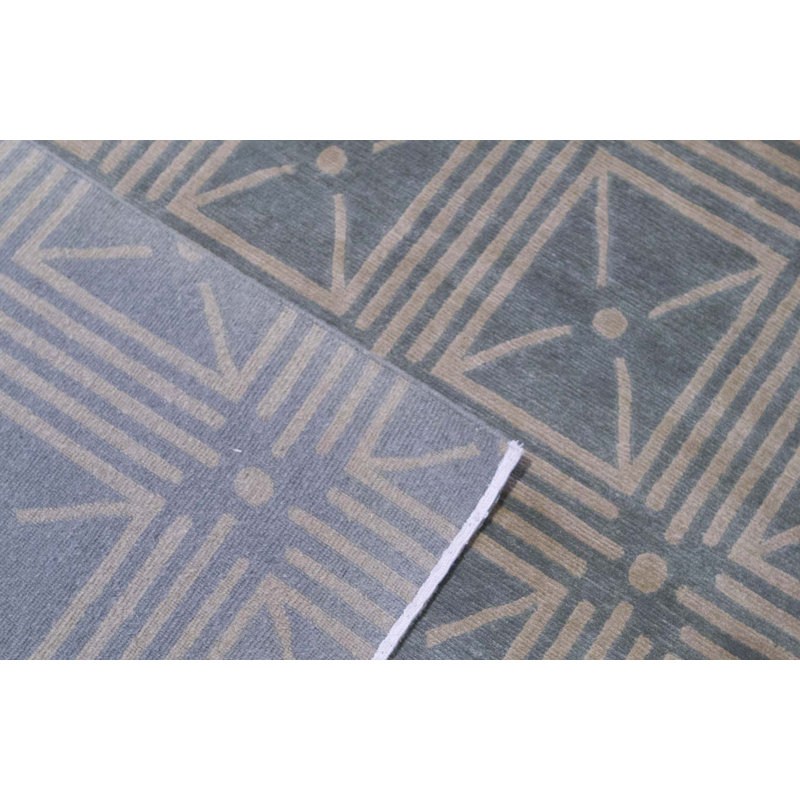 Tapis gris et brun noué à la main de haute qualité