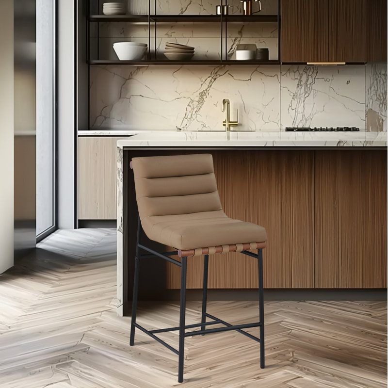 Tabouret de comptoir Vincentas, Cuir brun clair végétalien, Tabouret de comptoir (siège d'une hauteur de 26,4