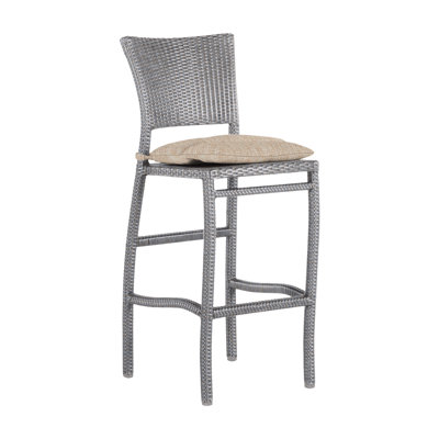 Tabouret de bar extérieur en résine tressée 30 po Skye