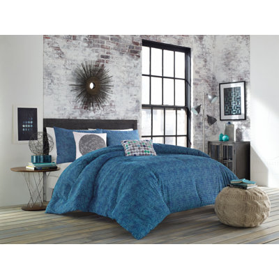 Identity Duvet Set