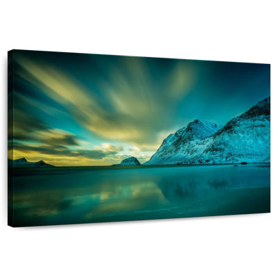 Alvord Bright Lofoten Aurora