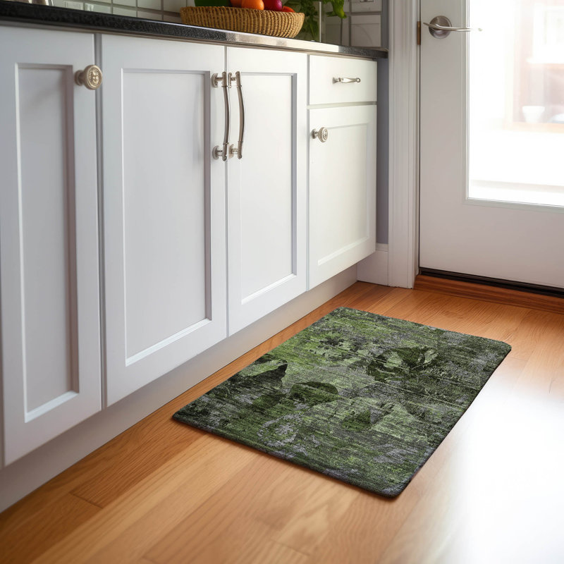 Tapis vert Cerrito AMF555 lavable à la machine de qualité supérieure, Rectangle 1 pi 8 po x 2 pi 6 po