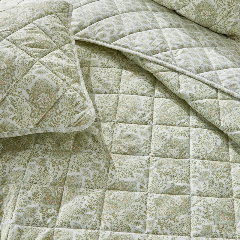 Green Floral Twin Reversible Cotton Quilt Set
