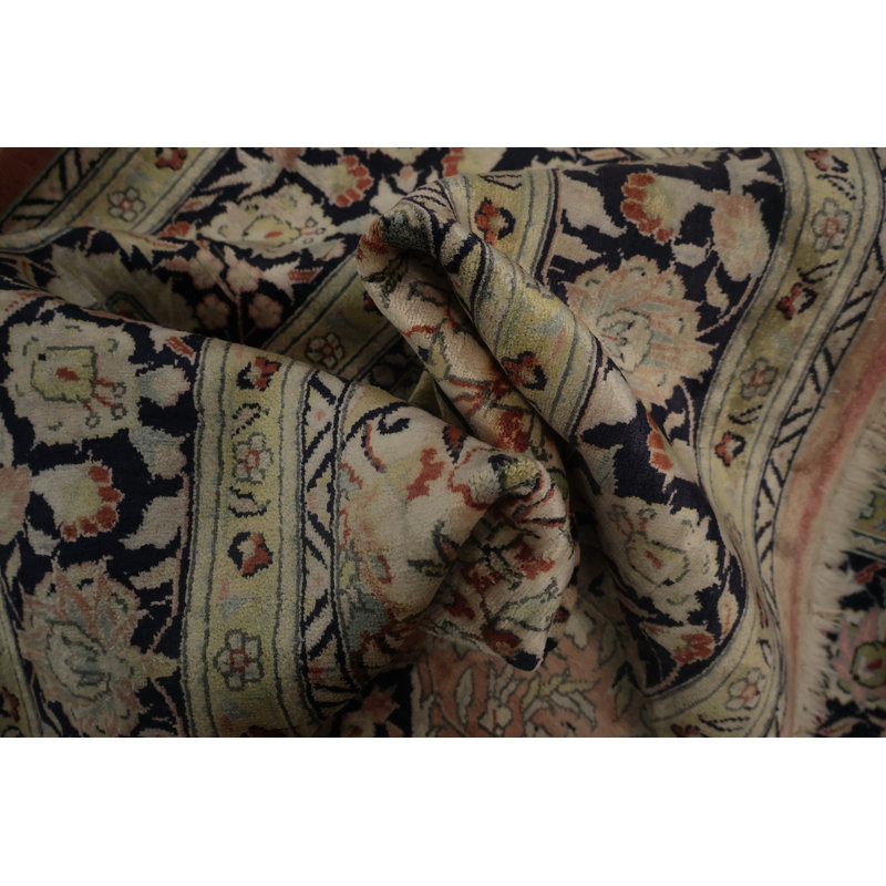 Tapis traditionnel élégant en soie pure 6x8