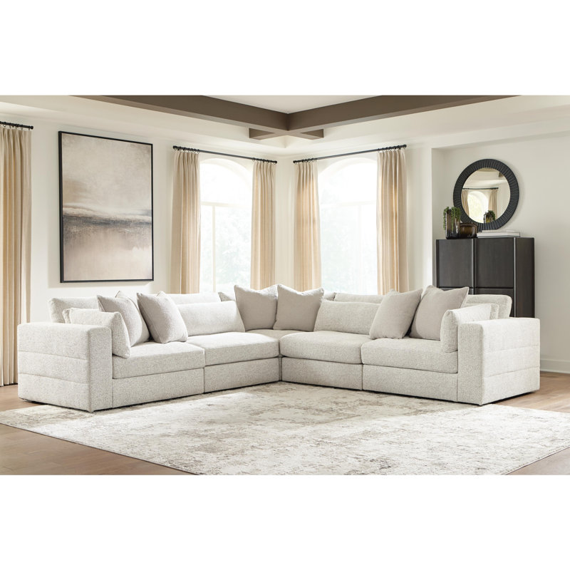 Stonecroft Manor 5-Piece Sectional