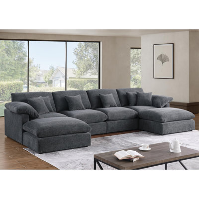 Tolzmann Sectional Sofa With 2 Ottomans