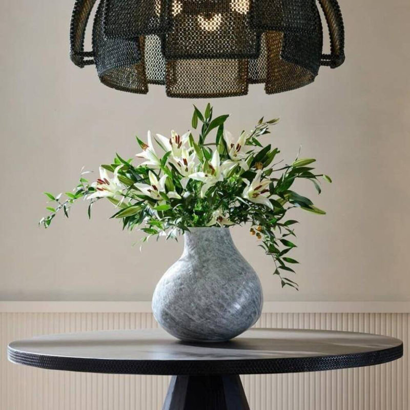 Irelia Porcelain China Table Vase