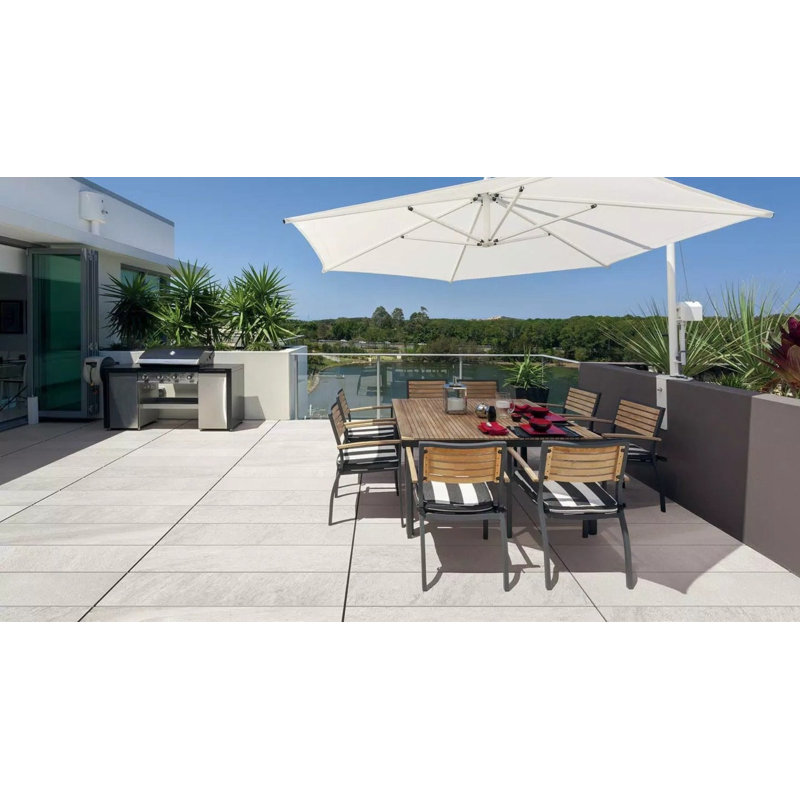 Carreau de porcelaine 12 po x 48 po aspect pierre, Blanc cassé