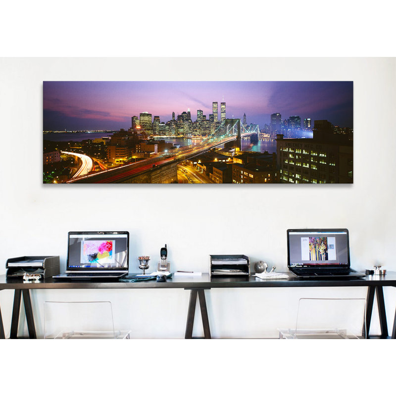 « immeubles allumés the night world trade center new york », reproduction de photo sur toile, H 12 po x l 36 po x P 1,5 po