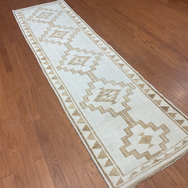 Bungalow Rose Handmade Turkish Oushak Wool Runner