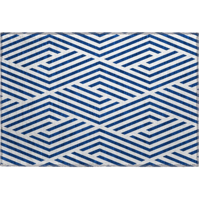 Tapis bleu marine lavable à la machine de qualité supérieure 8 pi x 10 pi Cerrito AMF550