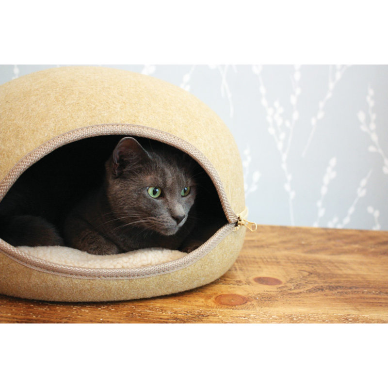 Jerald Nest Pet Bed, Beige