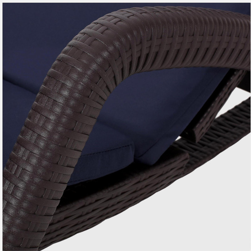 CHAISE LOUNGE WITH CUSHION