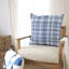 Housse de coussin décoratif en mélange de coton texturé à broderies abstraites-92466394-92466389-92466386