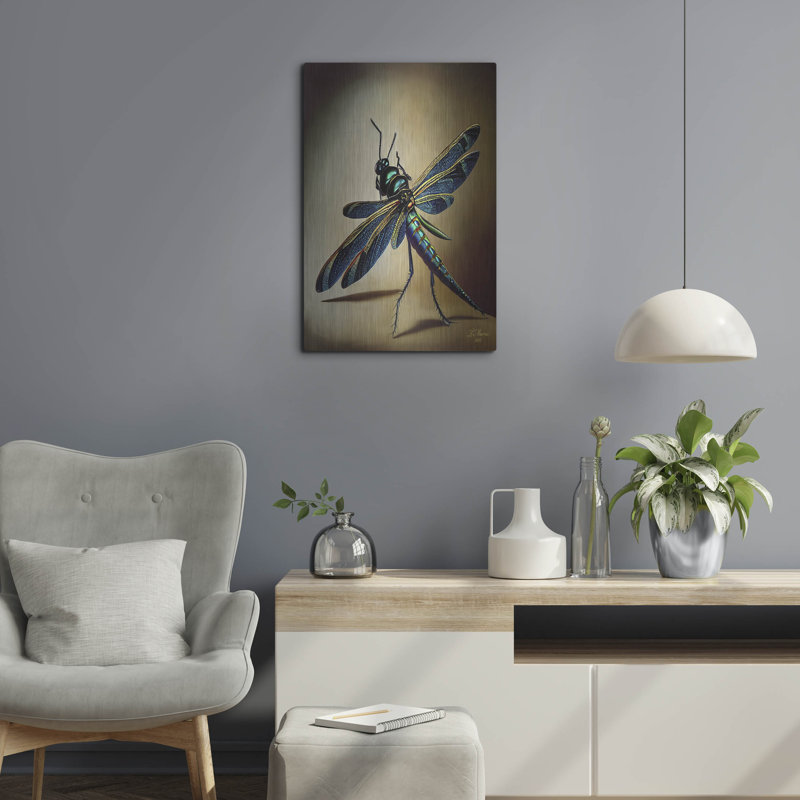 «Dragonfly» par Tanya Mavric sur métal, H 24 po x l 16 po