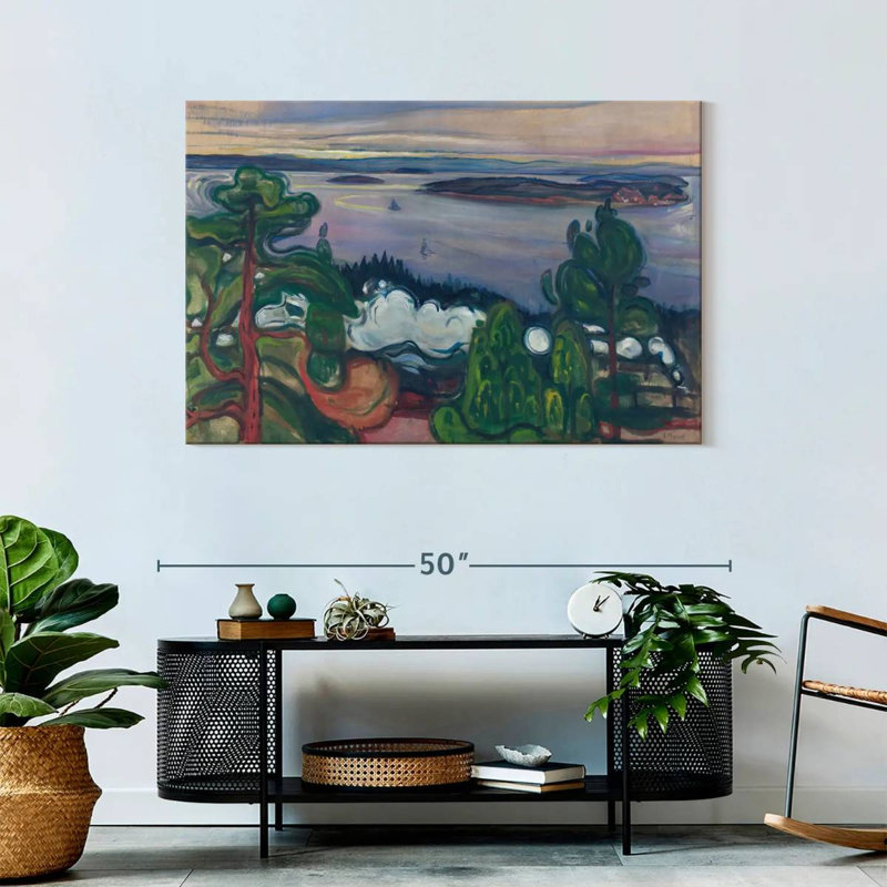 Avery Train Smoke, 30" H x 45" W