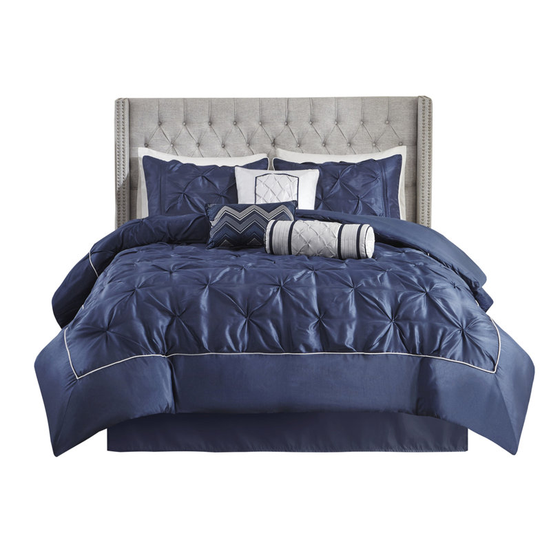 Ensemble de literie 7 pièces pour très grand lit bleu marine avec rembourrage comprenant des taies décoratives, des coussins décoratifs et une jupe de lit froissée