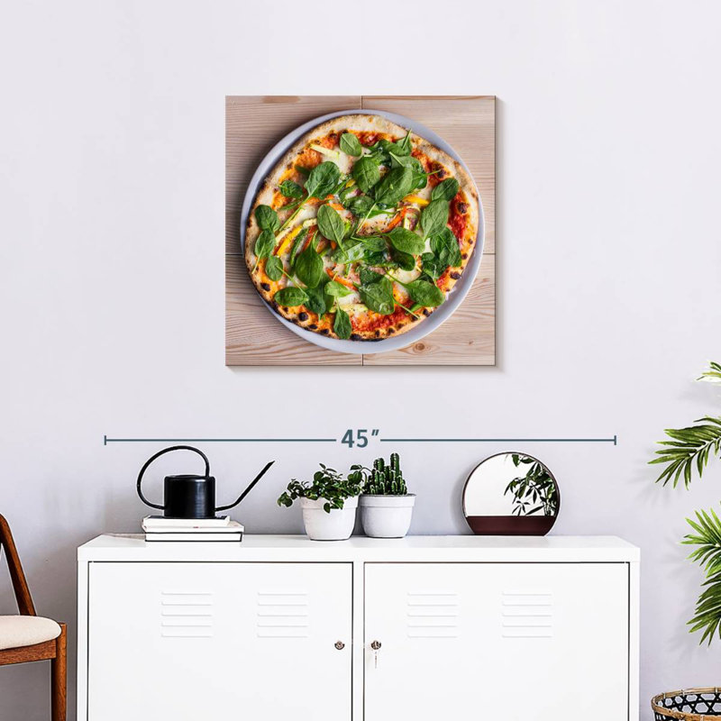 Yarlin Spinach Pizza, 24" H x 24" W