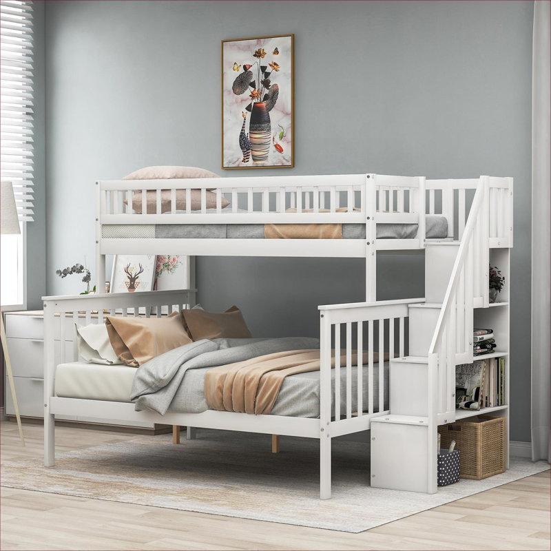 Lit superposé simple au dessus d'un escalier avec rangement, structure en pin massif, finition blanc pur pour les chambres d'enfant partagées